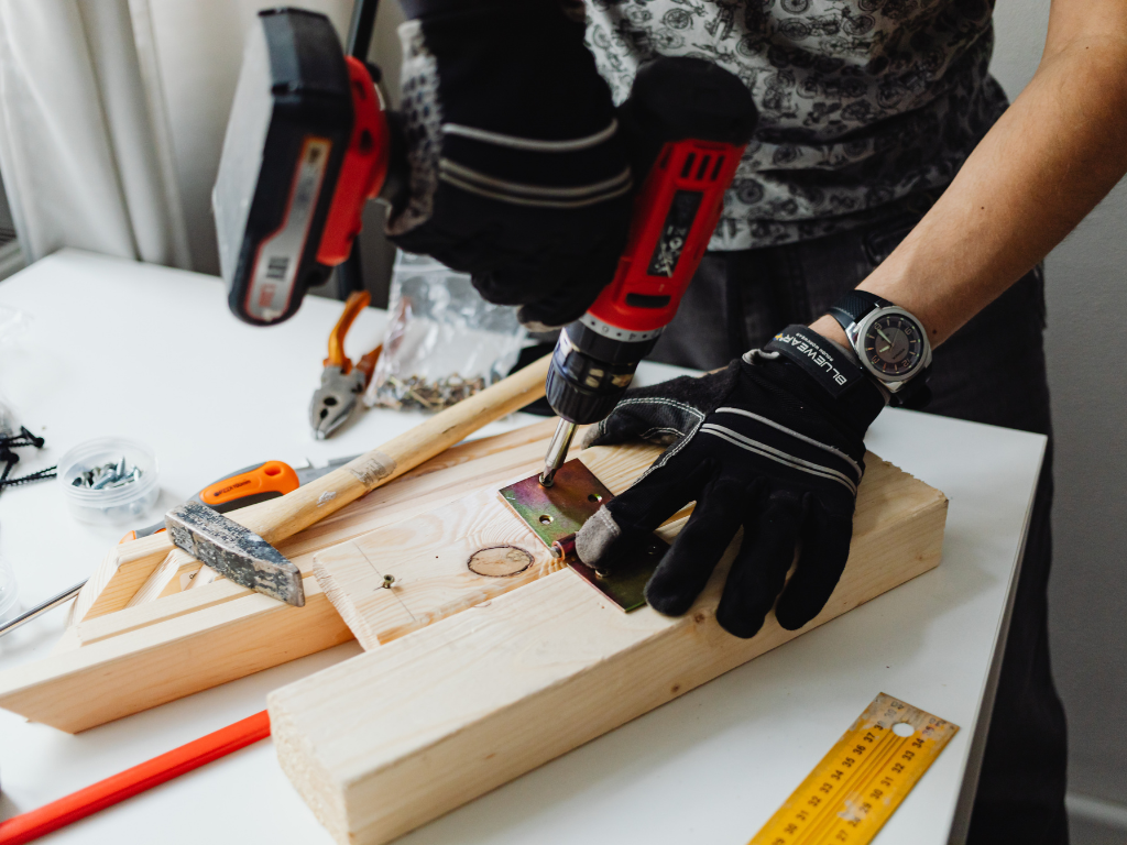 Handyman Cost Singapore: What Affects Quotes