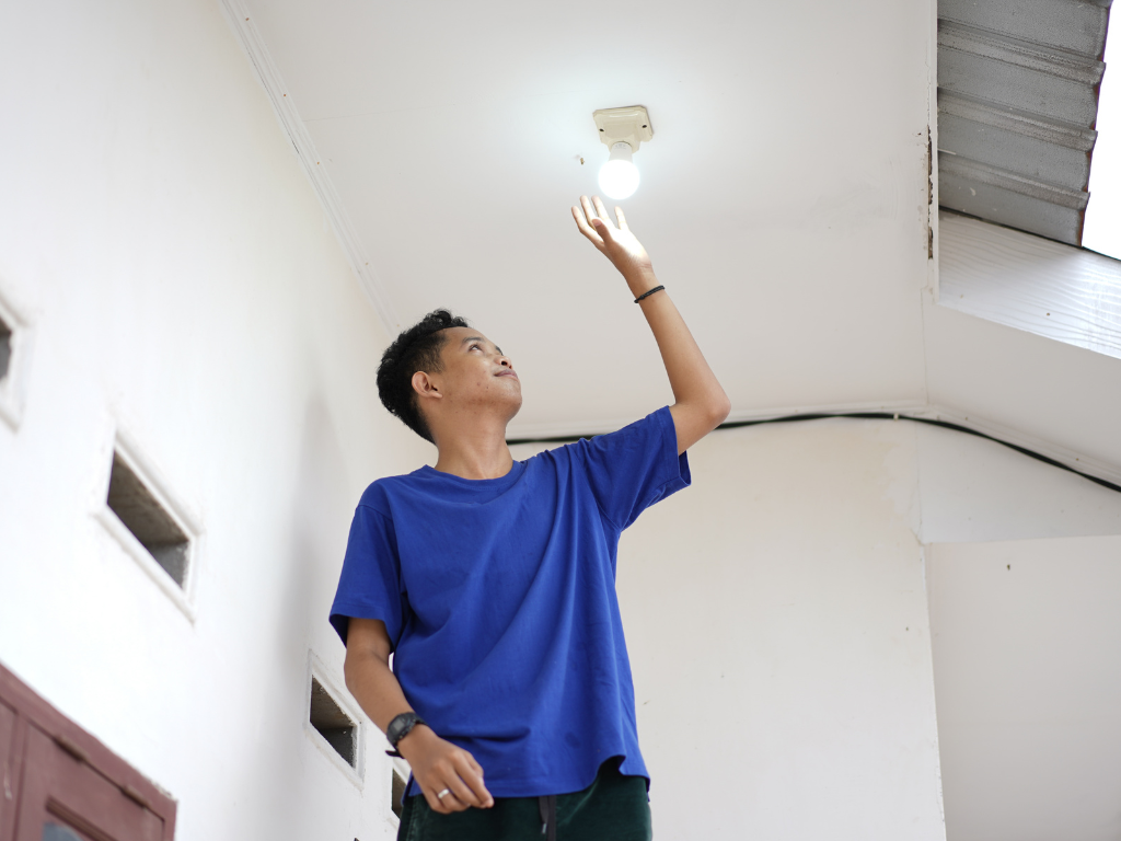 Lighting Repair Singapore for Flicker or Trips