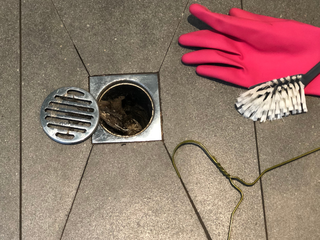 Drain Choke Causes Singapore: Why Sinks Clog & Smell