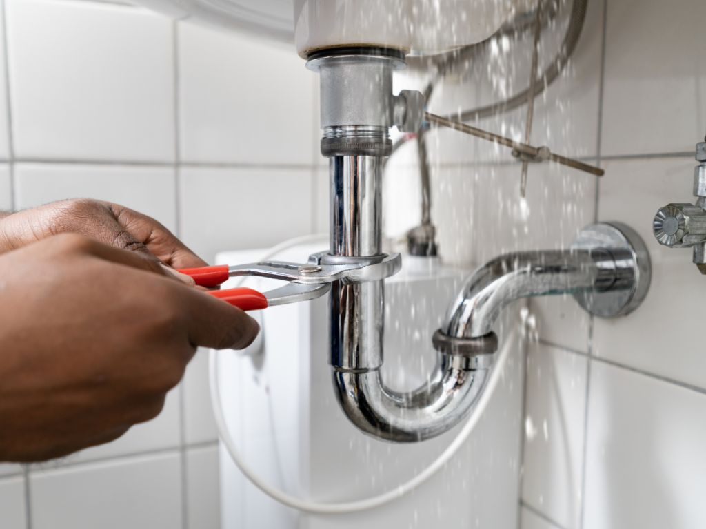 Leaking Pipe